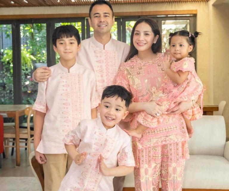 Momen Bahagia Lebaran 2026: Raffi, Nagita Dan Baby Muhammad