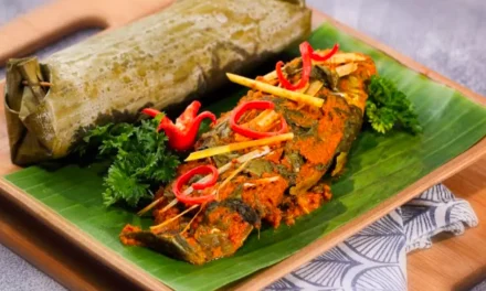 Pepes Ikan: Aroma Dan Rasa Yang Menggugah Selera