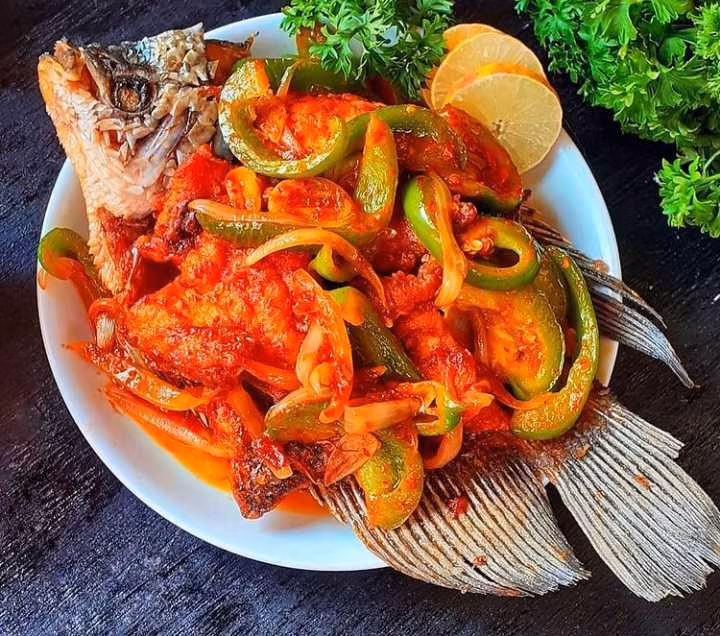 Ikan Asam Manis: Sajian Gurih, Segar Dan Penuh Cita Rasa