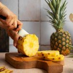 Siapa Saja Yang Di Larang Makan Nanas? Ini Penjelasannya