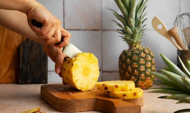 Siapa Saja Yang Di Larang Makan Nanas? Ini Penjelasannya