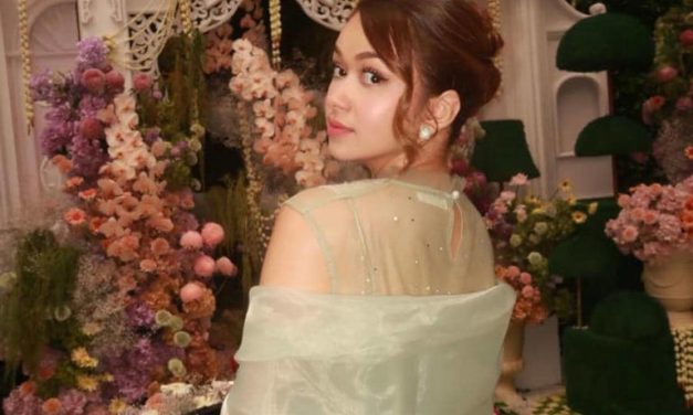 Gaya Elegan Rebecca Klopper Di Acara Siraman Syifa Hadju