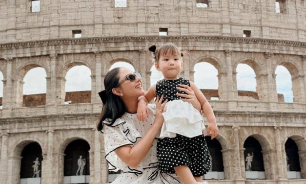 Liburan Impian! Gaya Kompak Jessica Mila Dan Kyarra Di Roma
