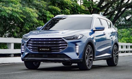 JETOUR X70 Plus: Fitur Melimpah, Harga Bikin Kaget!