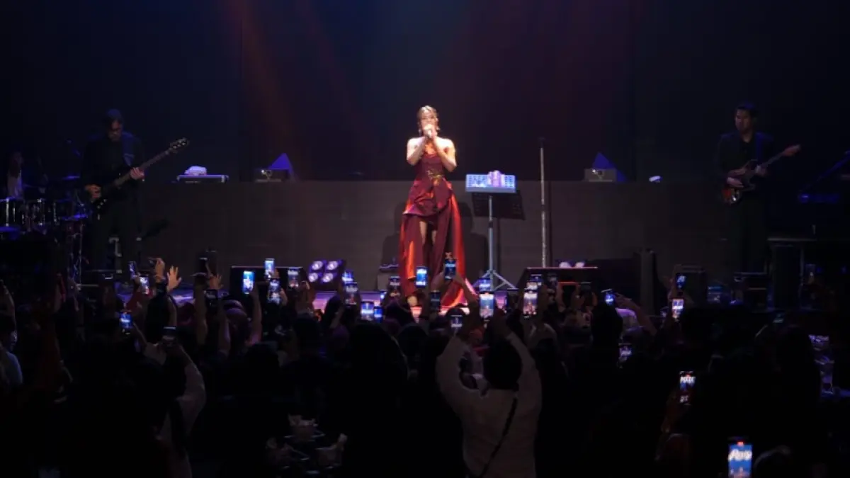 Auto Terpesona! Raisa Sukses Hidupkan Suasana Anniv Lencir