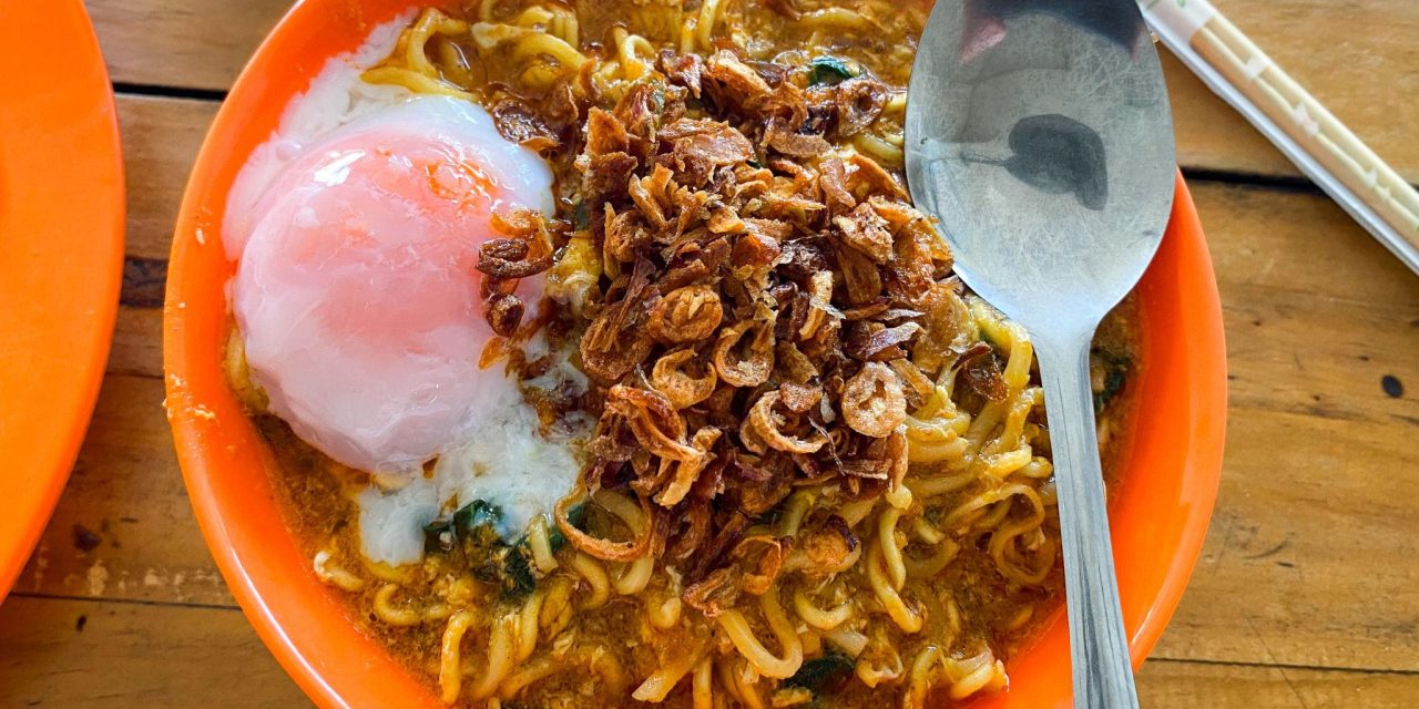 Pedas Gurih Maksimal! Rahasia Kelezatan Indomie Bangladesh